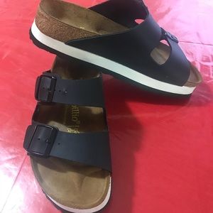 Birkenstock Papillion Arizona Sandals NWOT